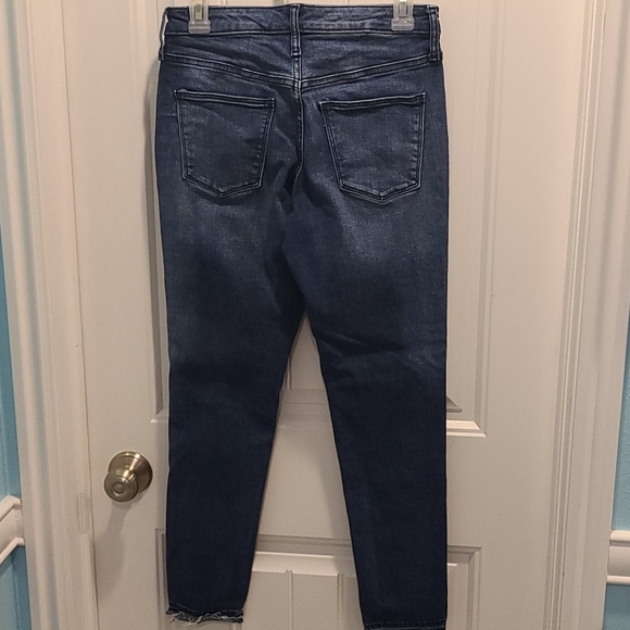 Universal Threads jeans - Picture 2 of 3